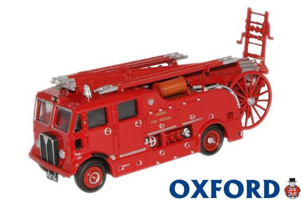 Oxford DiecastLondon Fire AEC Regent III 1:76