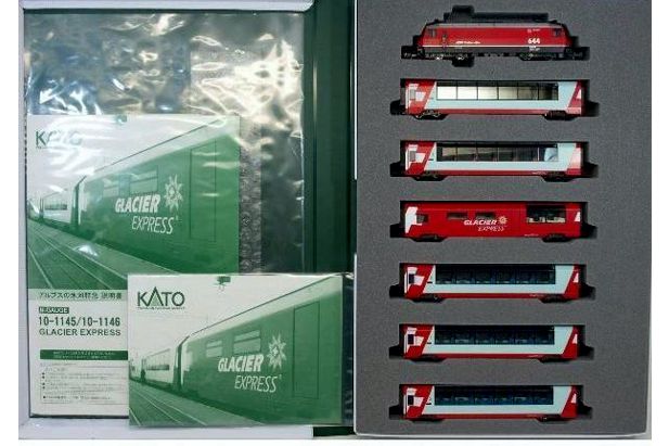 Kato Glacier Express Swiss Alps - Locom + 6 Cars Train Set - Escala N