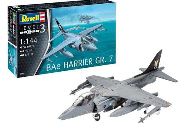 Revell 1:144 3887 BAe Harrier GR.7