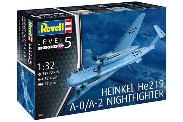 Revell 1:32 3928 Heinkel He 219 A-O Night Fighter