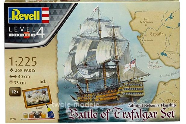 Revell 1:225 5767 HMS Victory Battle Of Trafalgar Gift Set