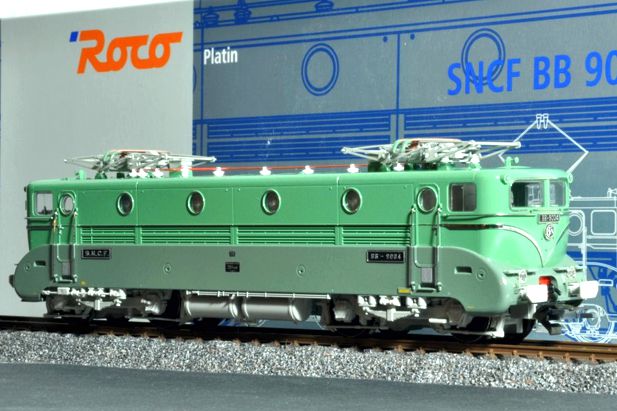 Roco 63785 Platinum Series Electric Locomotive BB-9004 SNCF